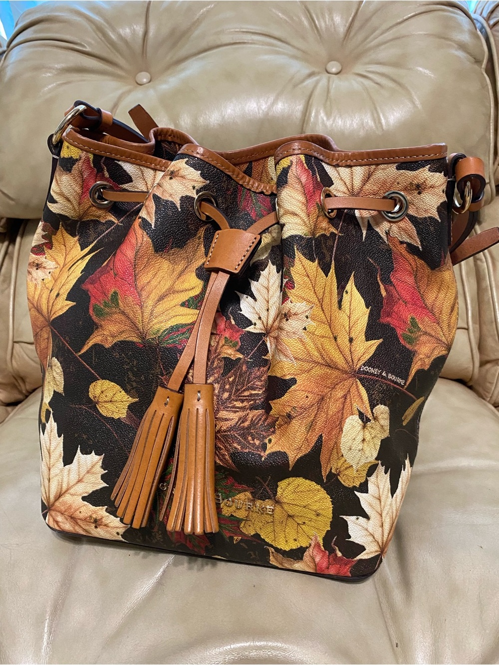 RARE Dooney & Bourke Maple Leaf Large Drawstring Bucket Bag Tote